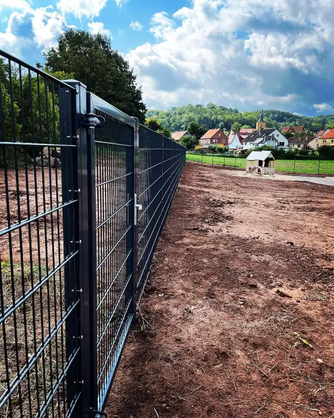 Sichtschutz, Zäune &amp; Tore